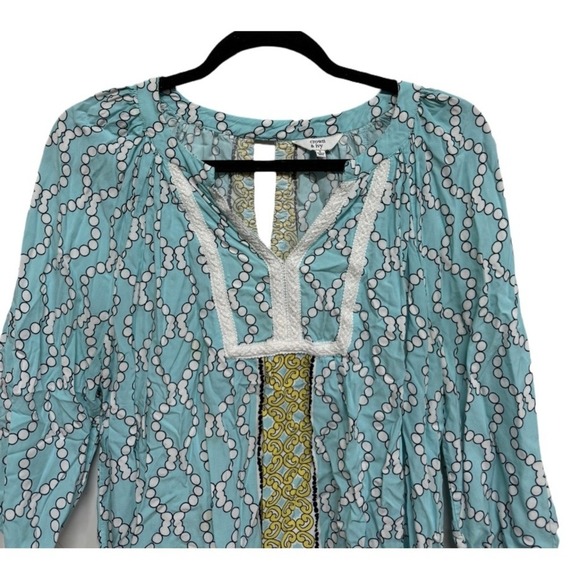 Crown & Ivy Boho Peasant Blouse – Size Small – Vibrant Print & Lace Trim - Picture 2 of 6